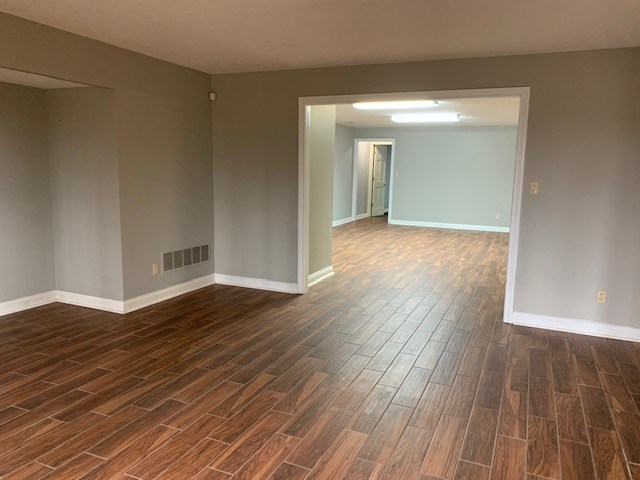14 Hilltop, Owensboro, Kentucky 42303, 6 Bedrooms Bedrooms, ,4 BathroomsBathrooms,Single Family Residence,For Sale,Hilltop,81042