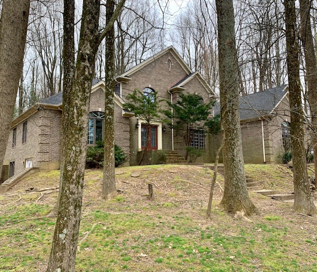 14 Hilltop, Owensboro, Kentucky 42303, 6 Bedrooms Bedrooms, ,4 BathroomsBathrooms,Single Family Residence,For Sale,Hilltop,81042