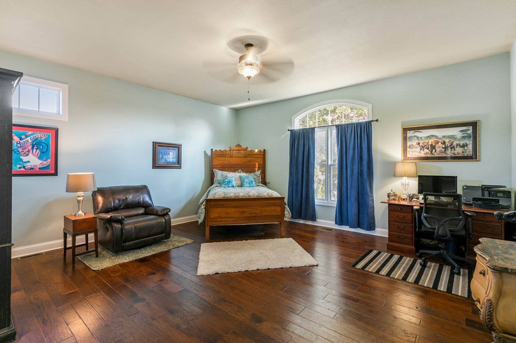 4704 Winkler Road, Philpot, Kentucky 42366, 3 Bedrooms Bedrooms, ,2 BathroomsBathrooms,Single Family Residence,For Sale,Winkler Road,81395