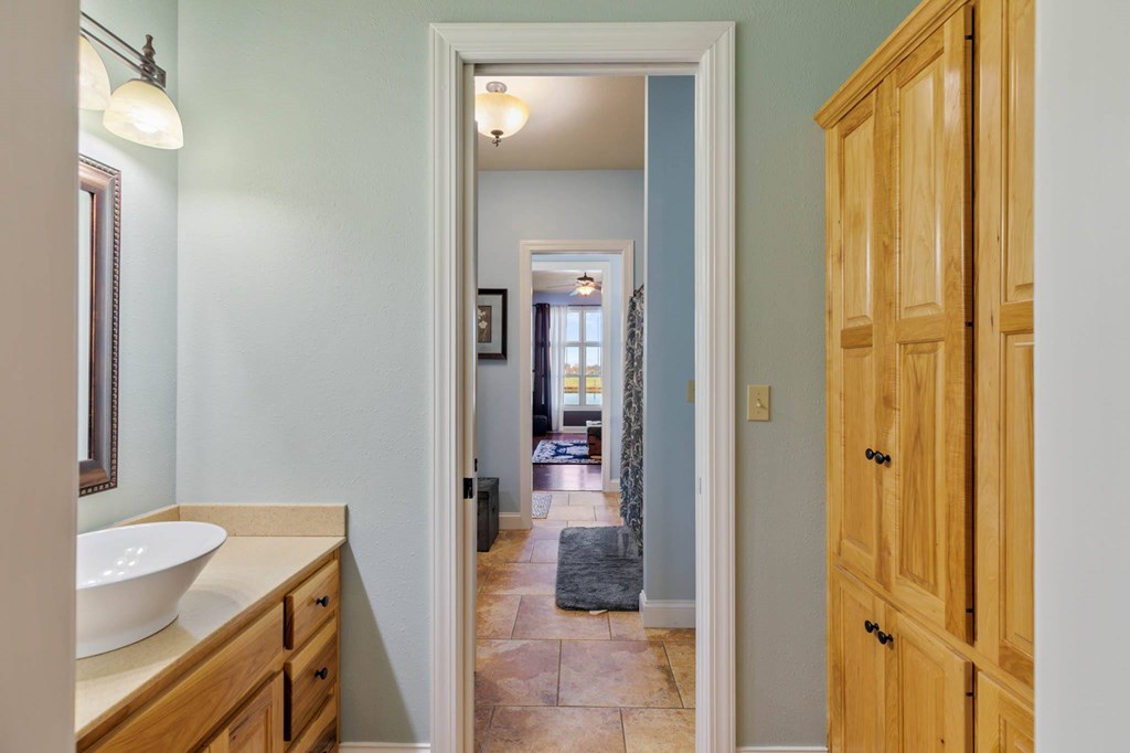 4704 Winkler Road, Philpot, Kentucky 42366, 3 Bedrooms Bedrooms, ,2 BathroomsBathrooms,Single Family Residence,For Sale,Winkler Road,81395