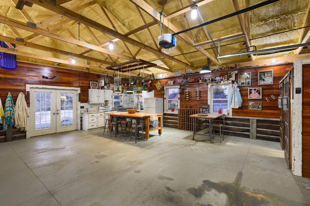 4704 Winkler Road, Philpot, Kentucky 42366, 3 Bedrooms Bedrooms, ,2 BathroomsBathrooms,Single Family Residence,For Sale,Winkler Road,81395
