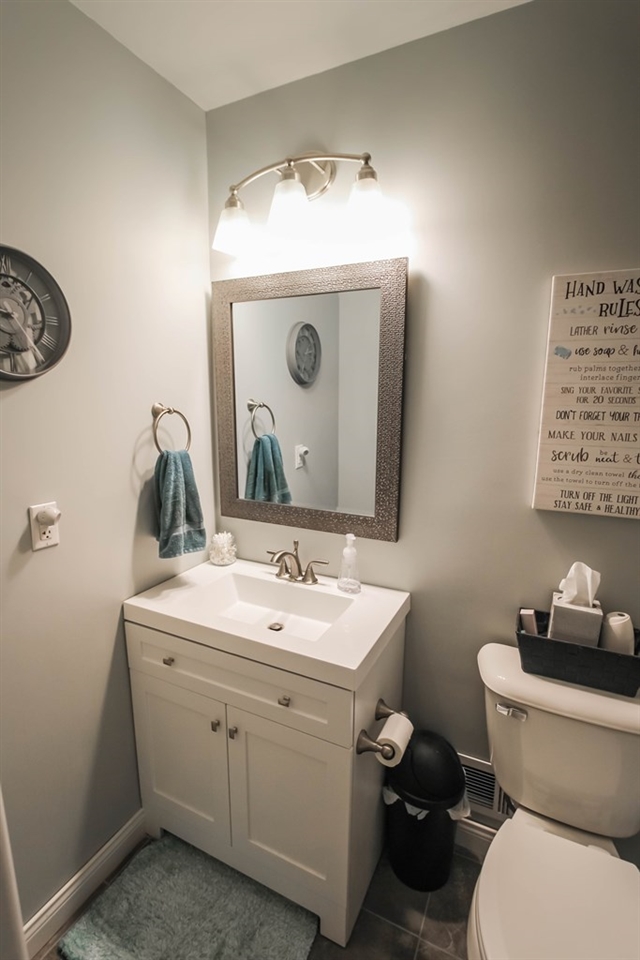 2265 Hoop Jr Court, Owensboro, Kentucky 42301, 4 Bedrooms Bedrooms, ,2 BathroomsBathrooms,Single Family Residence,For Sale,Hoop Jr Court,81452