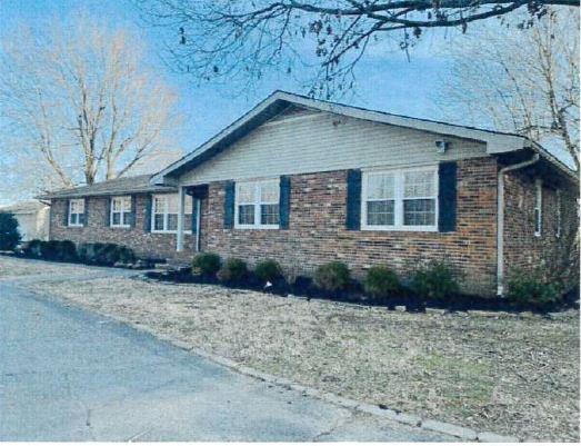 1585 Eastlawn Road, Hanson, Kentucky 42413, 4 Bedrooms Bedrooms, ,3 BathroomsBathrooms,Single Family Residence,For Sale,Eastlawn Road,81503