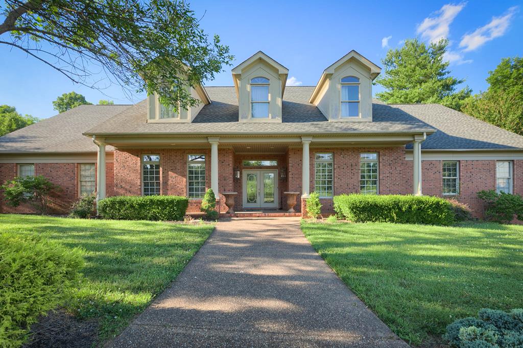 1661 Barclay Avenue, Owensboro, Kentucky 42303, 4 Bedrooms Bedrooms, ,4 BathroomsBathrooms,Single Family Residence,For Sale,Barclay Avenue,81663
