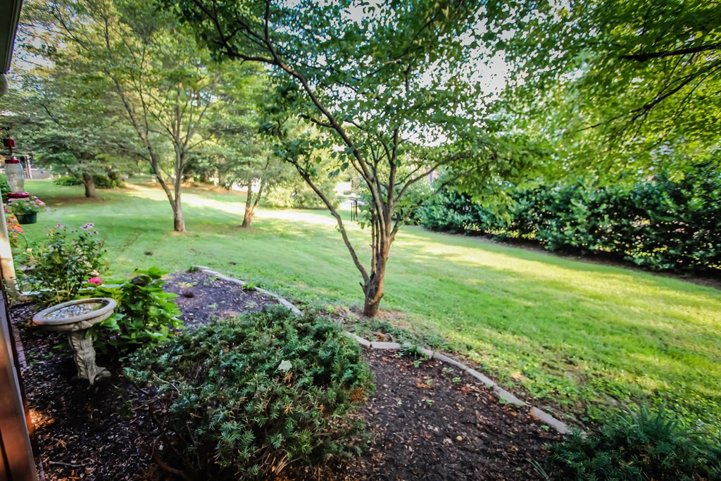 14A Quail Ridge Ct., Owensboro, Kentucky 42303, 2 Bedrooms Bedrooms, ,2 BathroomsBathrooms,Condominium,For Sale,Quail Ridge Ct.,81979