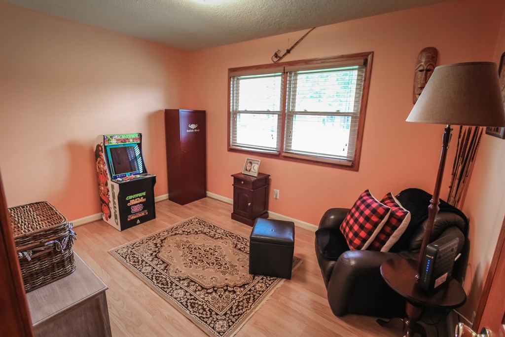 135 HUMMINGBIRD LOOP E., Owensboro, Kentucky 42301, 3 Bedrooms Bedrooms, ,1 BathroomBathrooms,Single Family Residence,For Sale,HUMMINGBIRD LOOP E.,81981