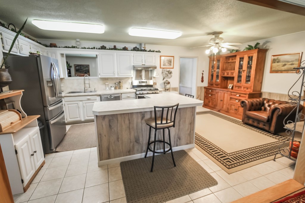 135 HUMMINGBIRD LOOP E., Owensboro, Kentucky 42301, 3 Bedrooms Bedrooms, ,1 BathroomBathrooms,Single Family Residence,For Sale,HUMMINGBIRD LOOP E.,81981