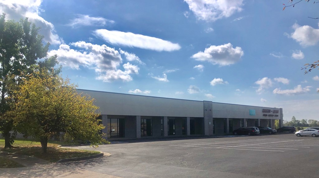 5010 Wildcat Way Suite 1, Owensboro, Kentucky 42301, ,Retail,For Sale,Wildcat Way Suite 1,82212