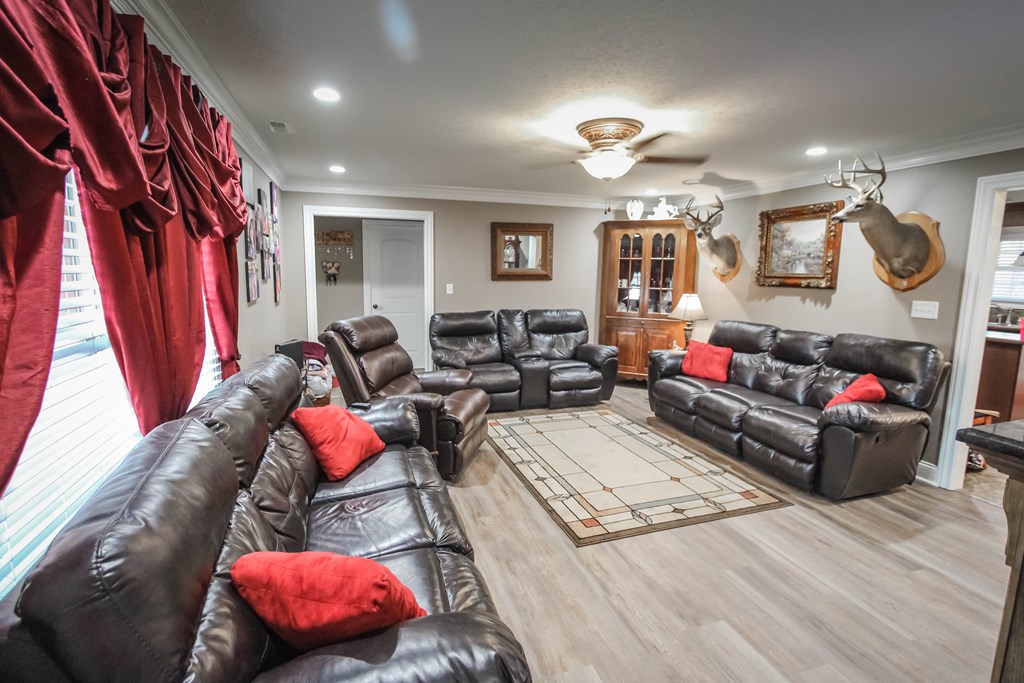 6512 Spring Haven Trace, Owensboro, Kentucky 42301, 3 Bedrooms Bedrooms, ,2 BathroomsBathrooms,Single Family Residence,For Sale,Spring Haven Trace,82245