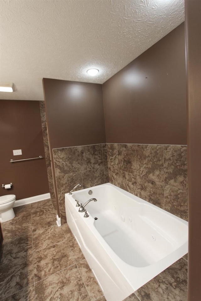 6512 Spring Haven Trace, Owensboro, Kentucky 42301, 3 Bedrooms Bedrooms, ,2 BathroomsBathrooms,Single Family Residence,For Sale,Spring Haven Trace,82245