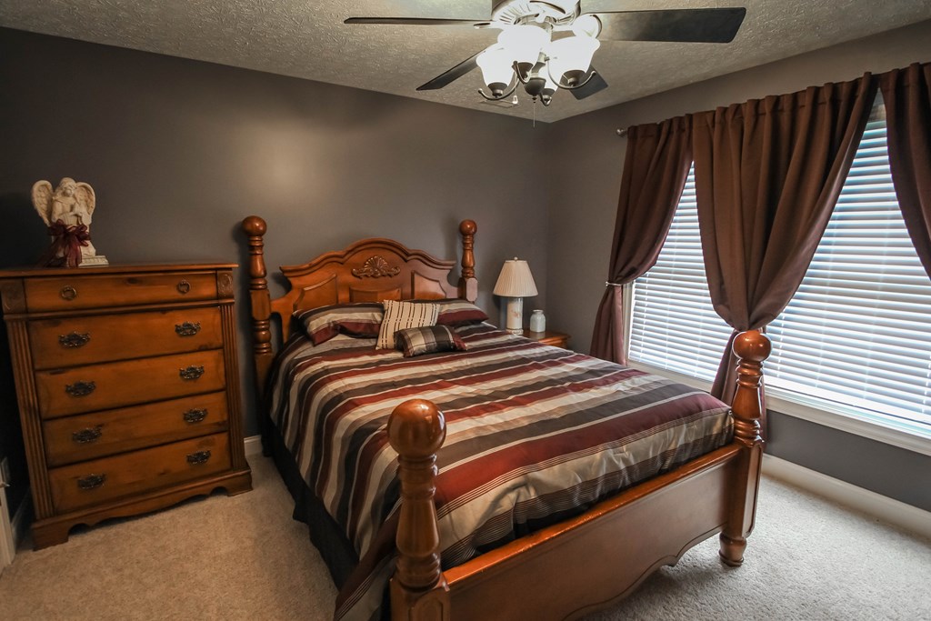 6512 Spring Haven Trace, Owensboro, Kentucky 42301, 3 Bedrooms Bedrooms, ,2 BathroomsBathrooms,Single Family Residence,For Sale,Spring Haven Trace,82245