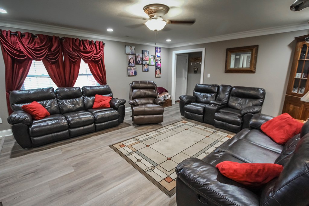 6512 Spring Haven Trace, Owensboro, Kentucky 42301, 3 Bedrooms Bedrooms, ,2 BathroomsBathrooms,Single Family Residence,For Sale,Spring Haven Trace,82245