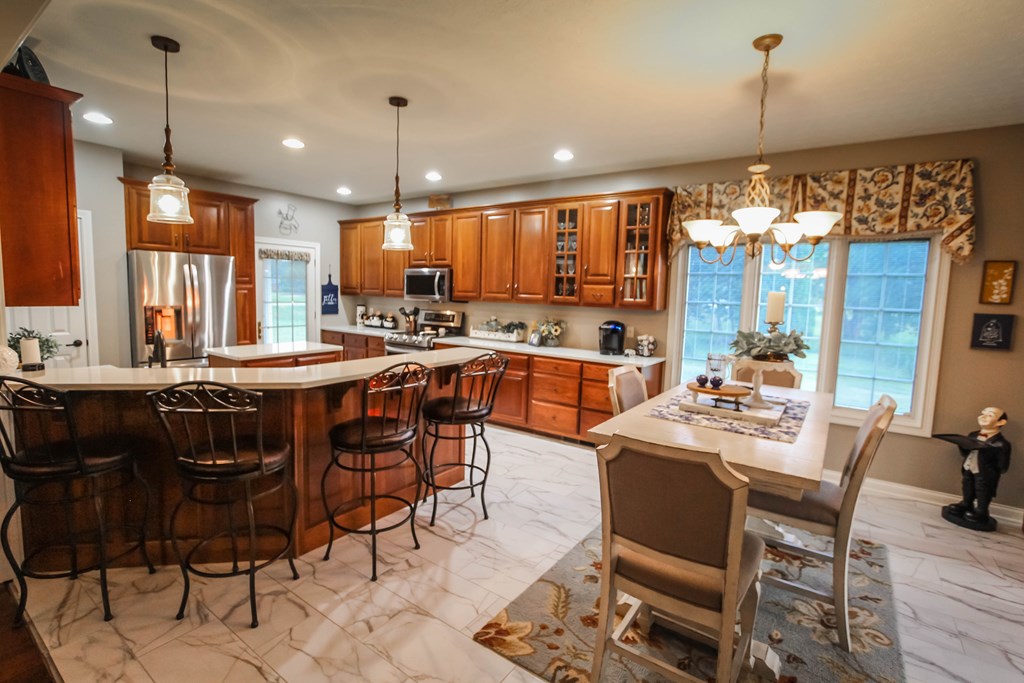 6144 Hwy 81, Owensboro, Kentucky 42301, 4 Bedrooms Bedrooms, ,2 BathroomsBathrooms,Single Family Residence,For Sale,Hwy 81,82314
