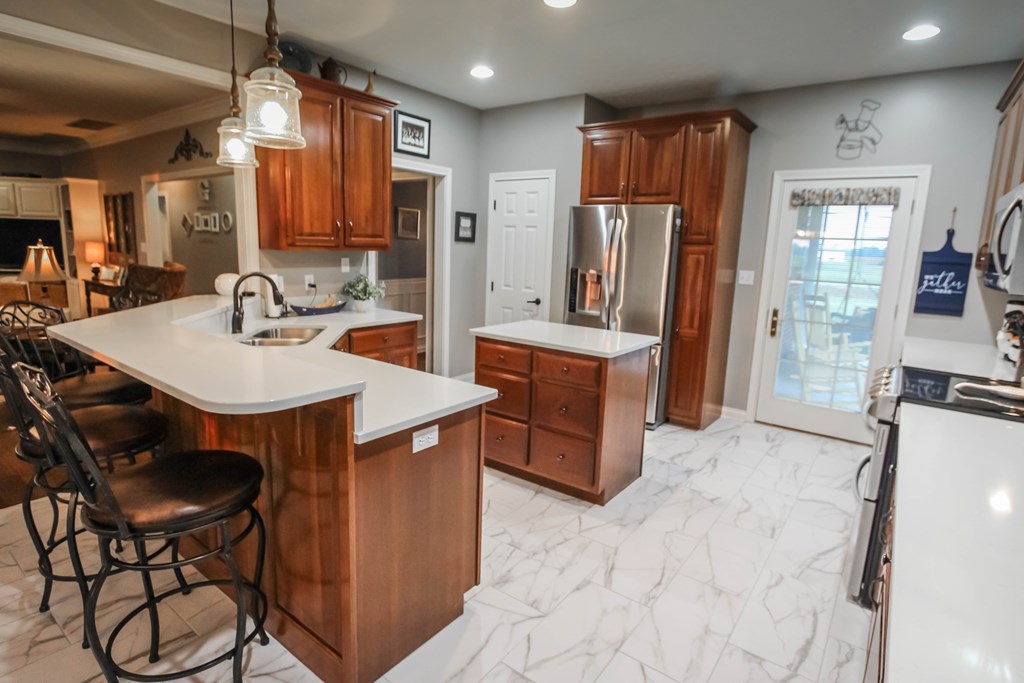 6144 Hwy 81, Owensboro, Kentucky 42301, 4 Bedrooms Bedrooms, ,2 BathroomsBathrooms,Single Family Residence,For Sale,Hwy 81,82314