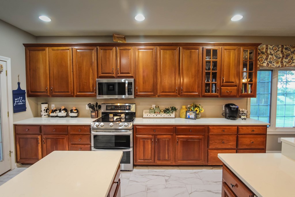 6144 Hwy 81, Owensboro, Kentucky 42301, 4 Bedrooms Bedrooms, ,2 BathroomsBathrooms,Single Family Residence,For Sale,Hwy 81,82314