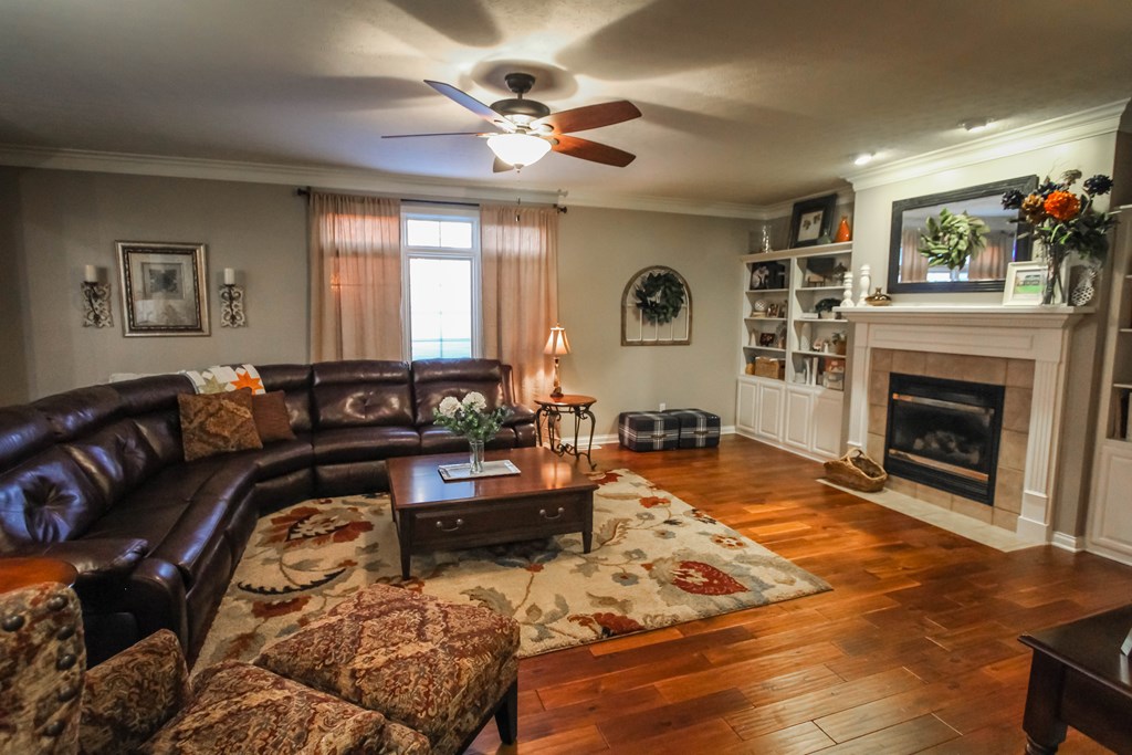 6144 Hwy 81, Owensboro, Kentucky 42301, 4 Bedrooms Bedrooms, ,2 BathroomsBathrooms,Single Family Residence,For Sale,Hwy 81,82314