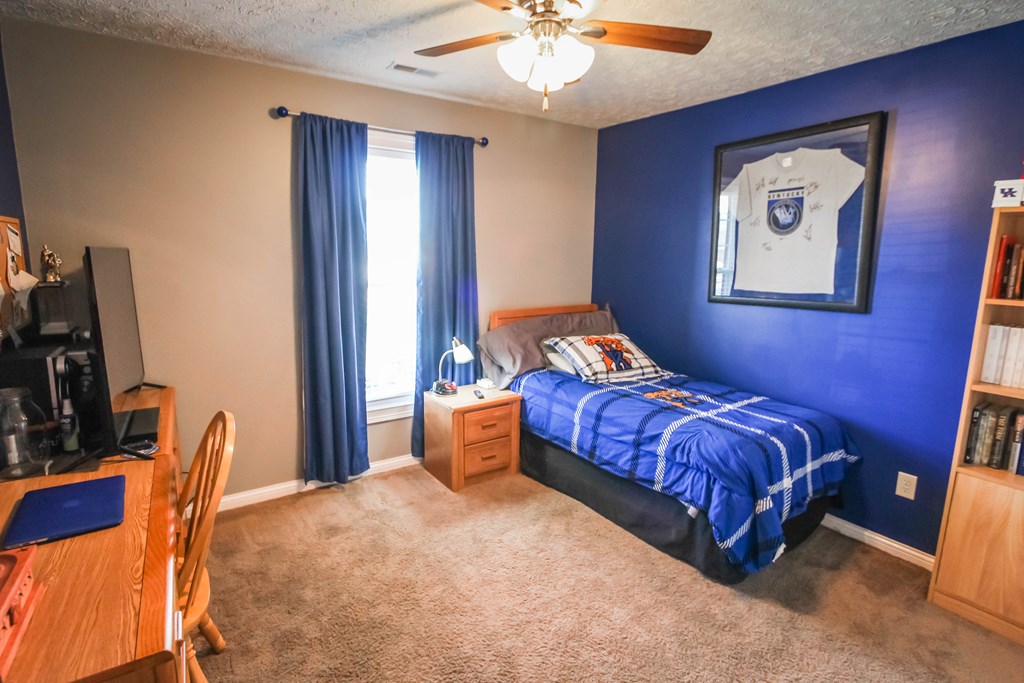 2238 Emerald Ct., Owensboro, Kentucky 42303, 3 Bedrooms Bedrooms, ,2 BathroomsBathrooms,Single Family Residence,For Sale,Emerald Ct.,82389