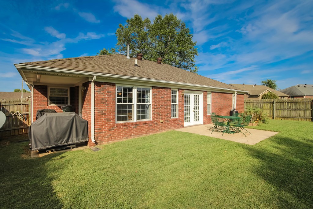 2238 Emerald Ct., Owensboro, Kentucky 42303, 3 Bedrooms Bedrooms, ,2 BathroomsBathrooms,Single Family Residence,For Sale,Emerald Ct.,82389