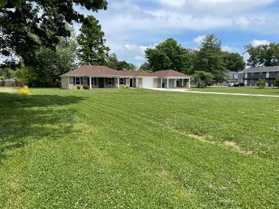 411 W. Legion Blvd, Owensboro, Kentucky 42303, 3 Bedrooms Bedrooms, ,2 BathroomsBathrooms,Single Family Residence,For Sale,W. Legion Blvd,82496
