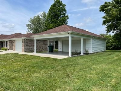 411 W. Legion Blvd, Owensboro, Kentucky 42303, 3 Bedrooms Bedrooms, ,2 BathroomsBathrooms,Single Family Residence,For Sale,W. Legion Blvd,82496
