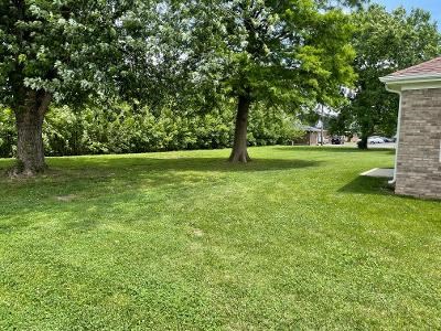 411 W. Legion Blvd, Owensboro, Kentucky 42303, 3 Bedrooms Bedrooms, ,2 BathroomsBathrooms,Single Family Residence,For Sale,W. Legion Blvd,82496