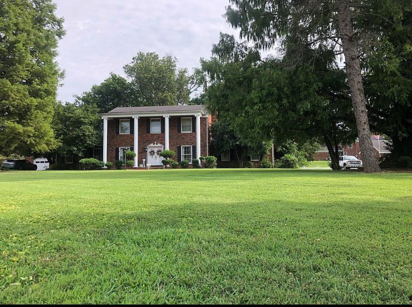 2124 Griffith Ave, Owensboro, Kentucky 42301, 5 Bedrooms Bedrooms, ,3 BathroomsBathrooms,Single Family Residence,For Sale,Griffith Ave,82559