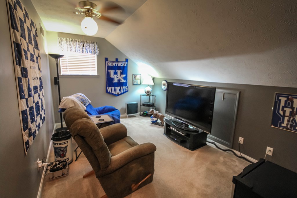 2507 Landing Terrrace, Owensboro, Kentucky 42303, 3 Bedrooms Bedrooms, ,2 BathroomsBathrooms,Single Family Residence,For Sale,Landing Terrrace,82641