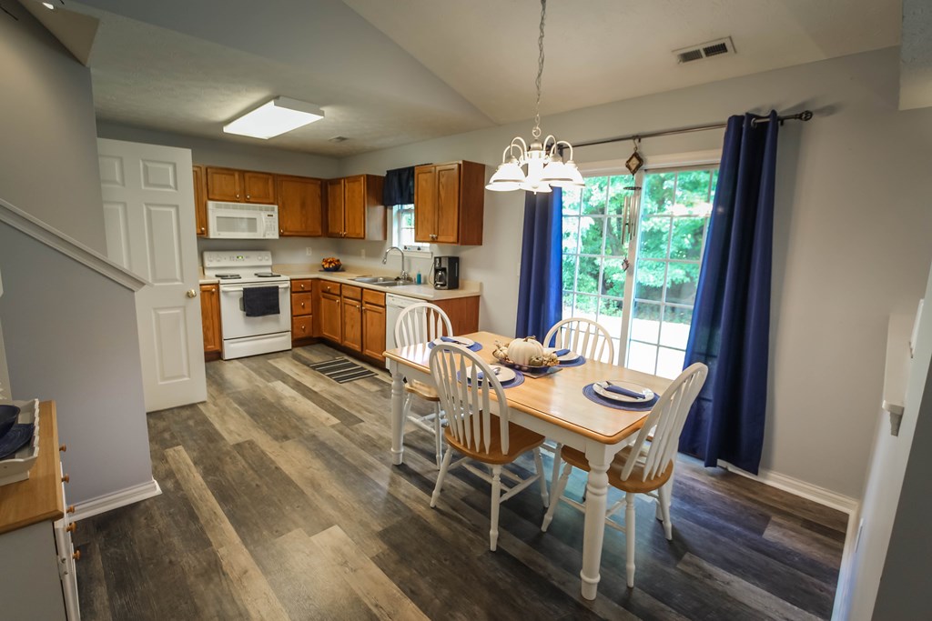 2507 Landing Terrrace, Owensboro, Kentucky 42303, 3 Bedrooms Bedrooms, ,2 BathroomsBathrooms,Single Family Residence,For Sale,Landing Terrrace,82641