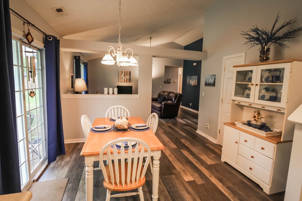 2507 Landing Terrrace, Owensboro, Kentucky 42303, 3 Bedrooms Bedrooms, ,2 BathroomsBathrooms,Single Family Residence,For Sale,Landing Terrrace,82641