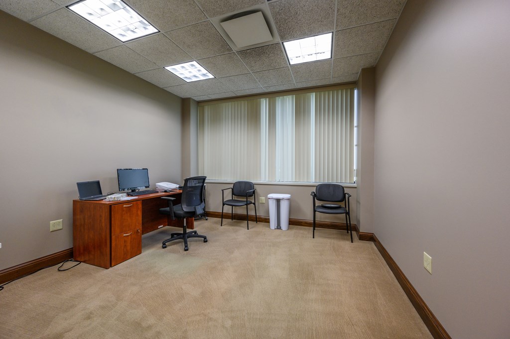 300 Southtown BLVD, Owensboro, Kentucky 42301, ,Business,For Sale,Southtown BLVD,82674