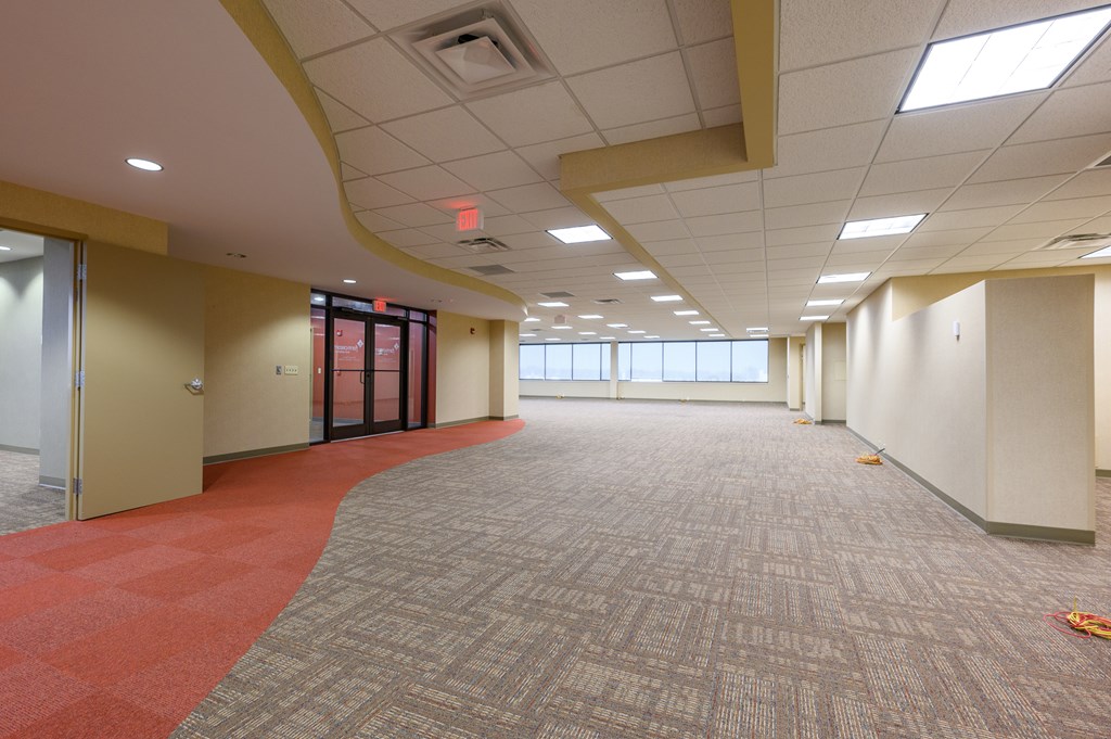 300 Southtown BLVD, Owensboro, Kentucky 42301, ,Business,For Sale,Southtown BLVD,82674