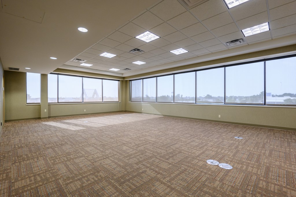 300 Southtown BLVD, Owensboro, Kentucky 42301, ,Business,For Sale,Southtown BLVD,82674