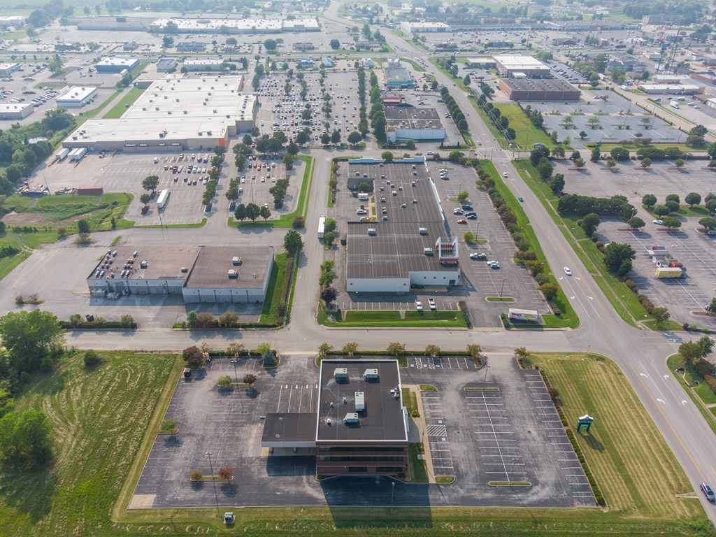 300 Southtown BLVD, Owensboro, Kentucky 42301, ,Business,For Sale,Southtown BLVD,82674