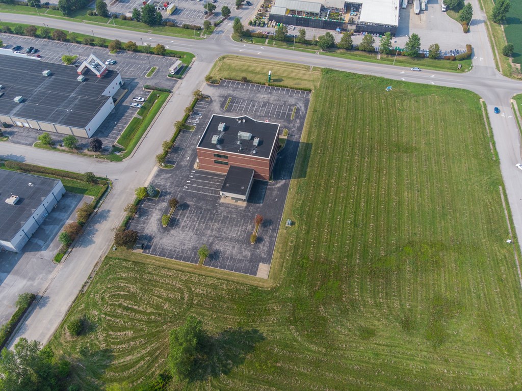 300 Southtown BLVD, Owensboro, Kentucky 42301, ,Business,For Sale,Southtown BLVD,82674