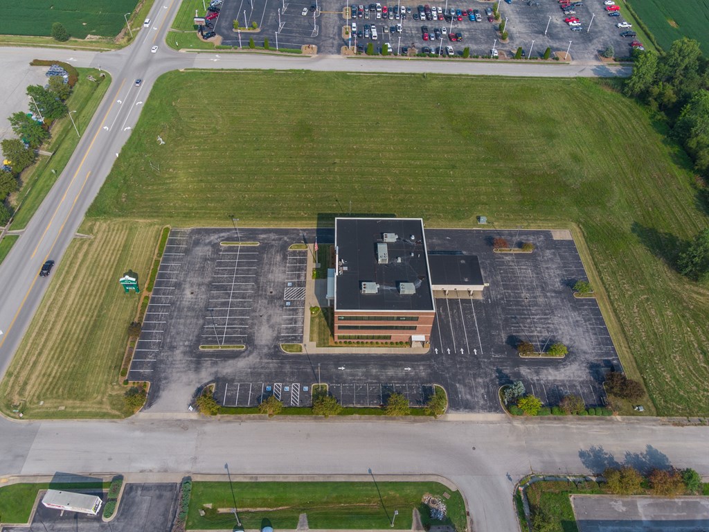 300 Southtown BLVD, Owensboro, Kentucky 42301, ,Business,For Sale,Southtown BLVD,82674