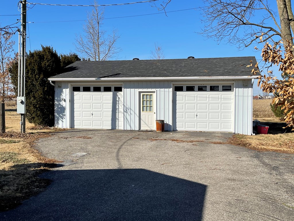 2701 Keller Rd, Owensboro, Kentucky 42301, 4 Bedrooms Bedrooms, ,1 BathroomBathrooms,Single Family Residence,For Sale,Keller Rd,83009