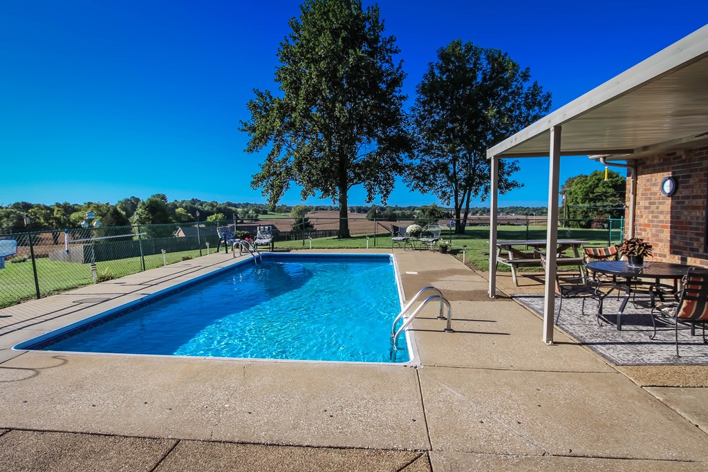 7228 Saur Road, Maceo, Kentucky 42355, 3 Bedrooms Bedrooms, ,2 BathroomsBathrooms,Single Family Residence,For Sale,Saur Road,83074