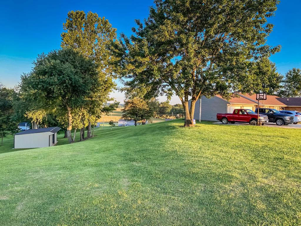 7228 Saur Road, Maceo, Kentucky 42355, 3 Bedrooms Bedrooms, ,2 BathroomsBathrooms,Single Family Residence,For Sale,Saur Road,83074
