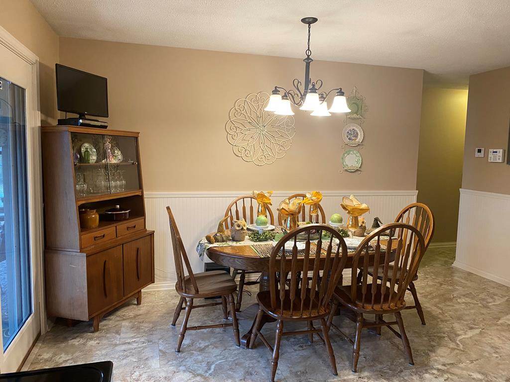 7228 Saur Road, Maceo, Kentucky 42355, 3 Bedrooms Bedrooms, ,2 BathroomsBathrooms,Single Family Residence,For Sale,Saur Road,83074