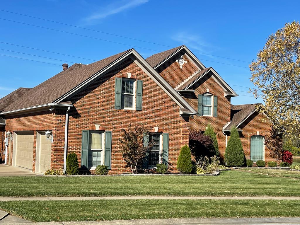 4508 Lake Forest Dr, Owensboro, Kentucky 42303, 4 Bedrooms Bedrooms, ,3 BathroomsBathrooms,Single Family Residence,For Sale,Lake Forest Dr,83126
