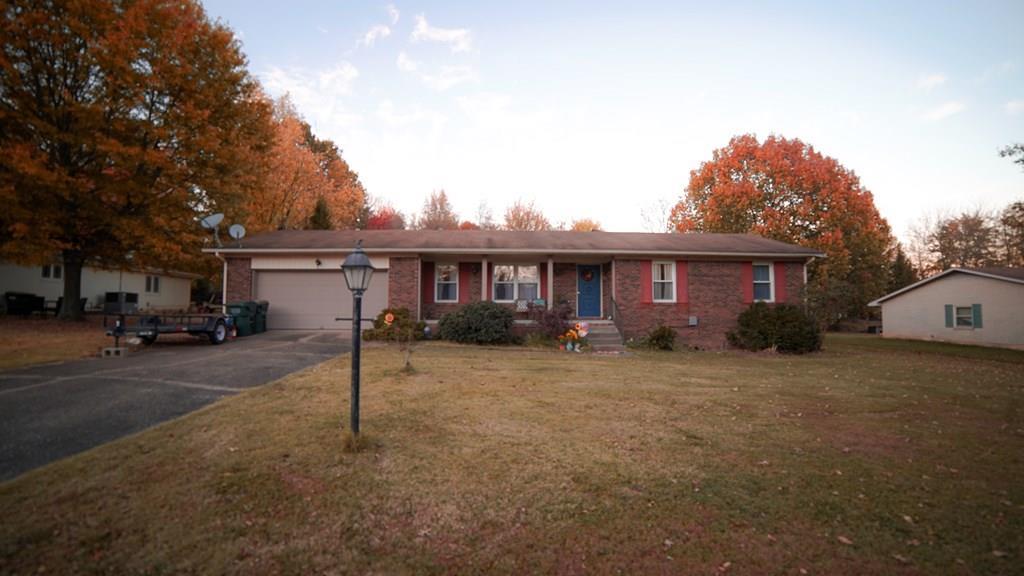 57 COMER DR, Madisonville, Kentucky 42431, 3 Bedrooms Bedrooms, ,3 BathroomsBathrooms,Single Family Residence,For Sale,COMER DR,83186