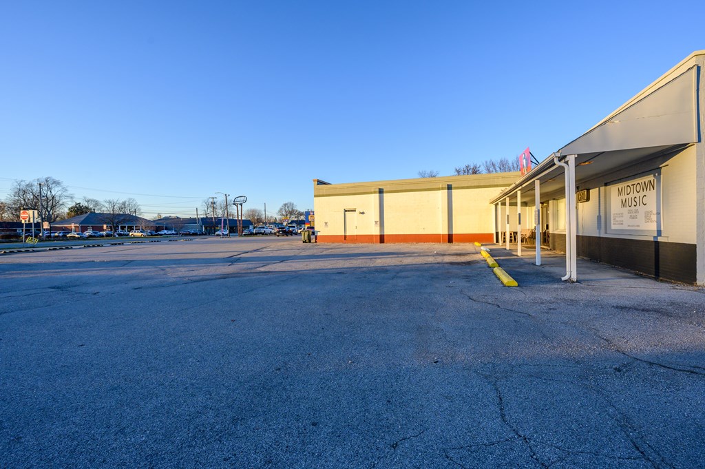 2125 Triplett Street, Owensboro, Kentucky 42303, ,Retail,For Sale,Triplett Street,83199