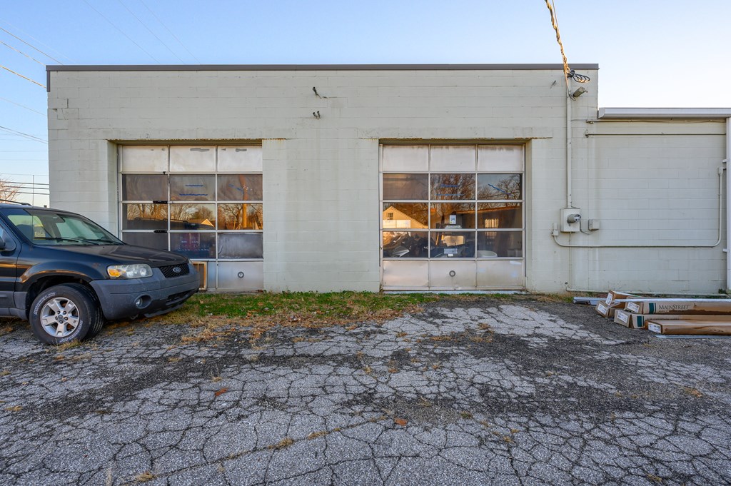 2125 Triplett Street, Owensboro, Kentucky 42303, ,Retail,For Sale,Triplett Street,83199