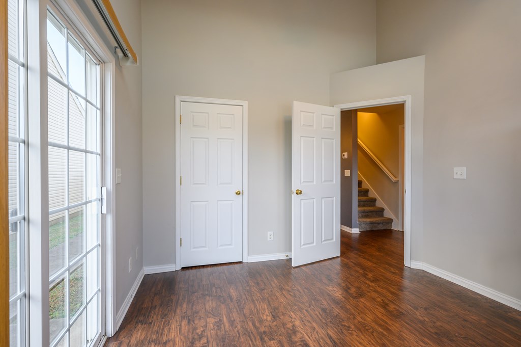 2237 Village Run, Owensboro, Kentucky 42303, 3 Bedrooms Bedrooms, ,2 BathroomsBathrooms,Single Family Residence,For Sale,Village Run,83232