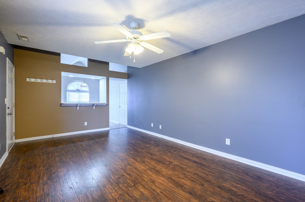 2237 Village Run, Owensboro, Kentucky 42303, 3 Bedrooms Bedrooms, ,2 BathroomsBathrooms,Single Family Residence,For Sale,Village Run,83232