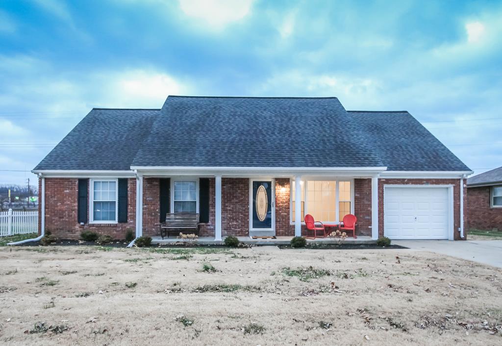 2724 Saint Patrick Dr., Henderson, Kentucky 42420, 4 Bedrooms Bedrooms, ,2 BathroomsBathrooms,Single Family Residence,For Sale,Saint Patrick Dr.,83236
