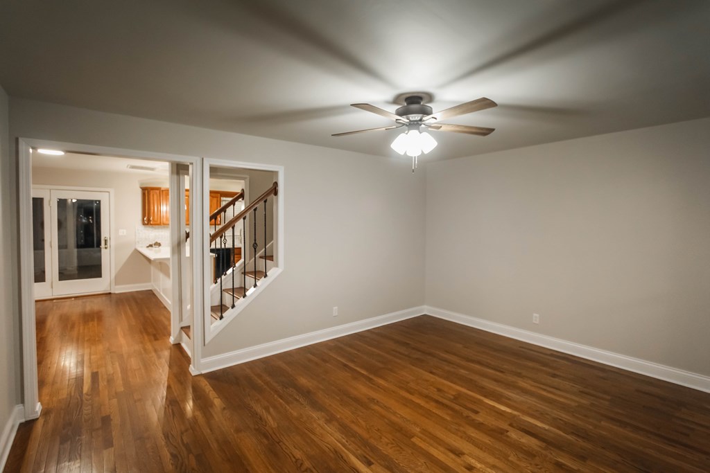 2724 Saint Patrick Dr., Henderson, Kentucky 42420, 4 Bedrooms Bedrooms, ,2 BathroomsBathrooms,Single Family Residence,For Sale,Saint Patrick Dr.,83236