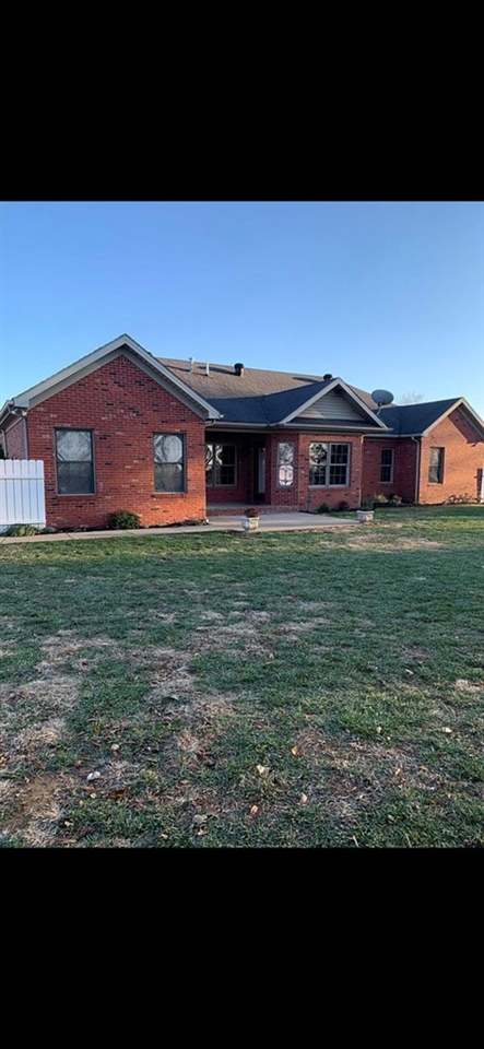 4215 Eagle Ridge Ct, Owensboro, Kentucky 42303, 3 Bedrooms Bedrooms, ,2 BathroomsBathrooms,Single Family Residence,For Sale,Eagle Ridge Ct,83387