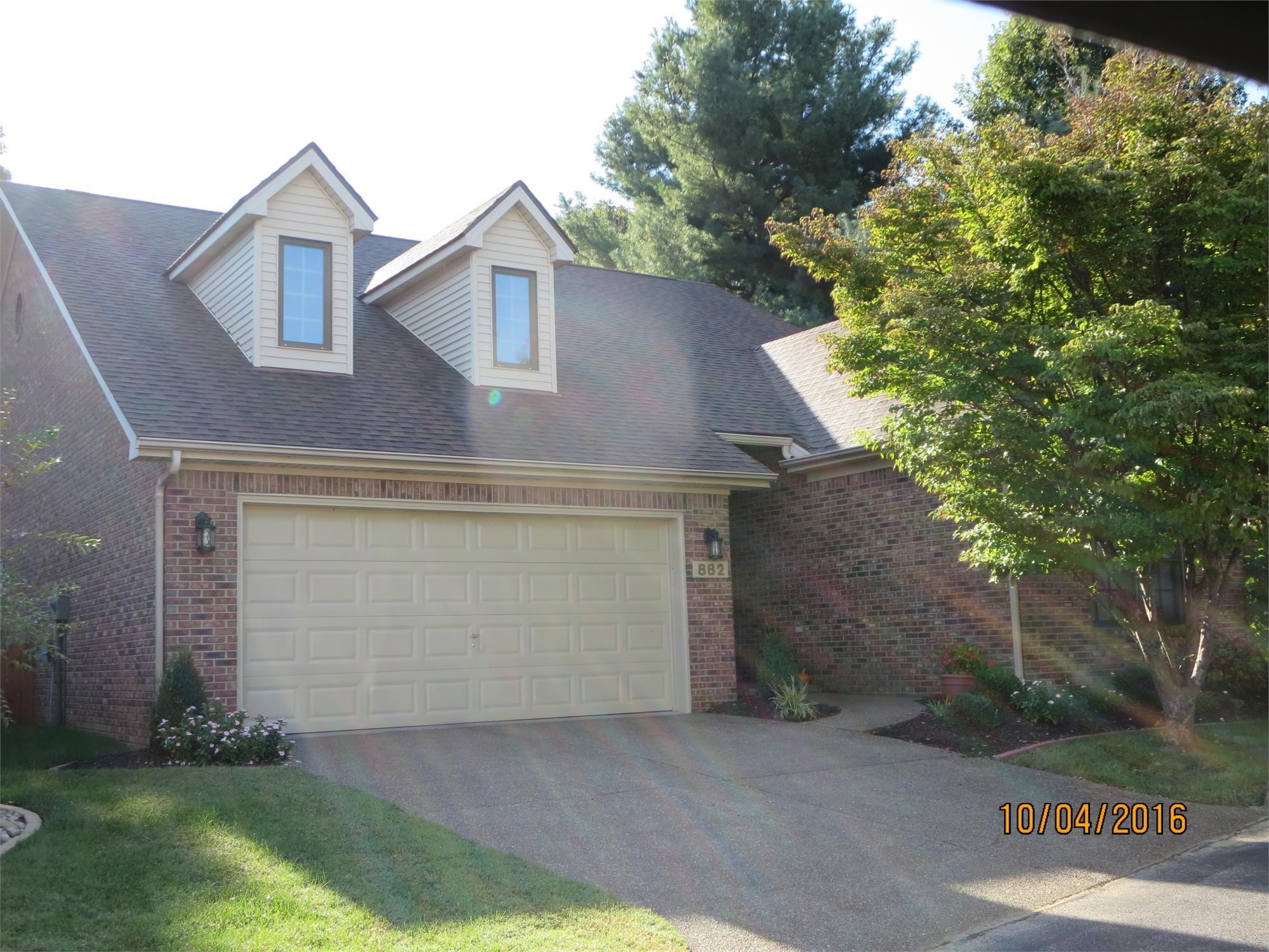 882 Live Oak Place, Owensboro, Kentucky 42303, 3 Bedrooms Bedrooms, ,2 BathroomsBathrooms,Single Family Residence,For Sale,Live Oak Place,83482