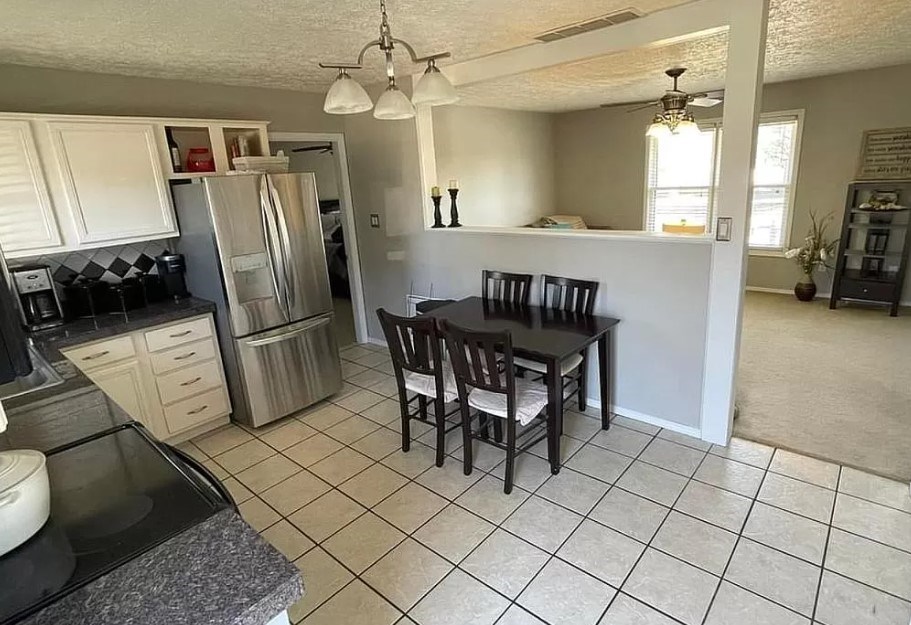 3414 Old Mill Lane, Owensboro, Kentucky 42303, 3 Bedrooms Bedrooms, ,1 BathroomBathrooms,Single Family Residence,For Sale,Old Mill Lane,83963